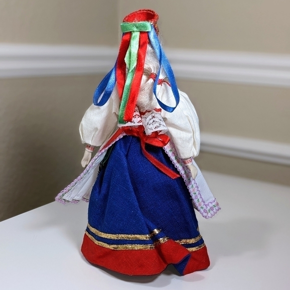 Lithuanian Doll in Costume - Picture 3 of 5